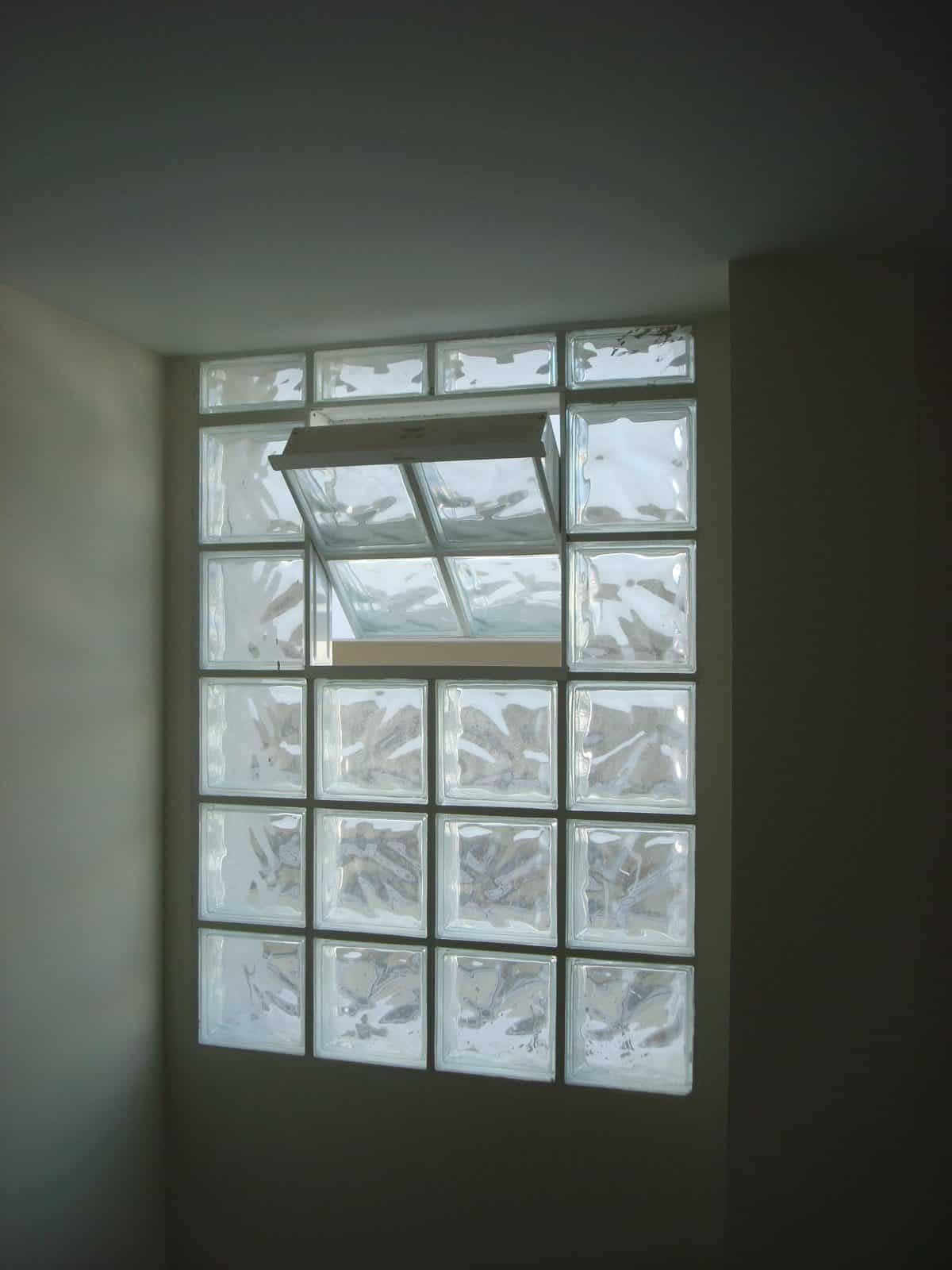 METAL FRAME WINDOW FOR 2 GLASS BLOCKS 24×24 BY DECOMAT (EXTERNAL DIMENSION 26,7×53,5cm)