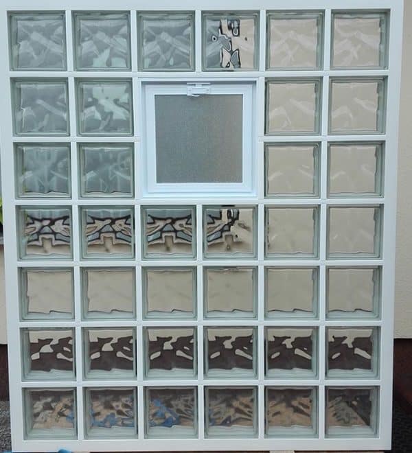 PLASTIC WINDOW INSTEAD OF 1 GLASS BLOCK 24×24 BY DECOMAT (EXTERNAL DIMENSION 23,9×23,9cm)